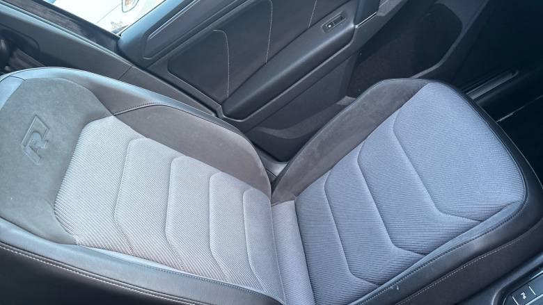 Volkswagen Tiguan 2.0 TDi 150 4Motion R-Line 5dr DSG Diesel Estate